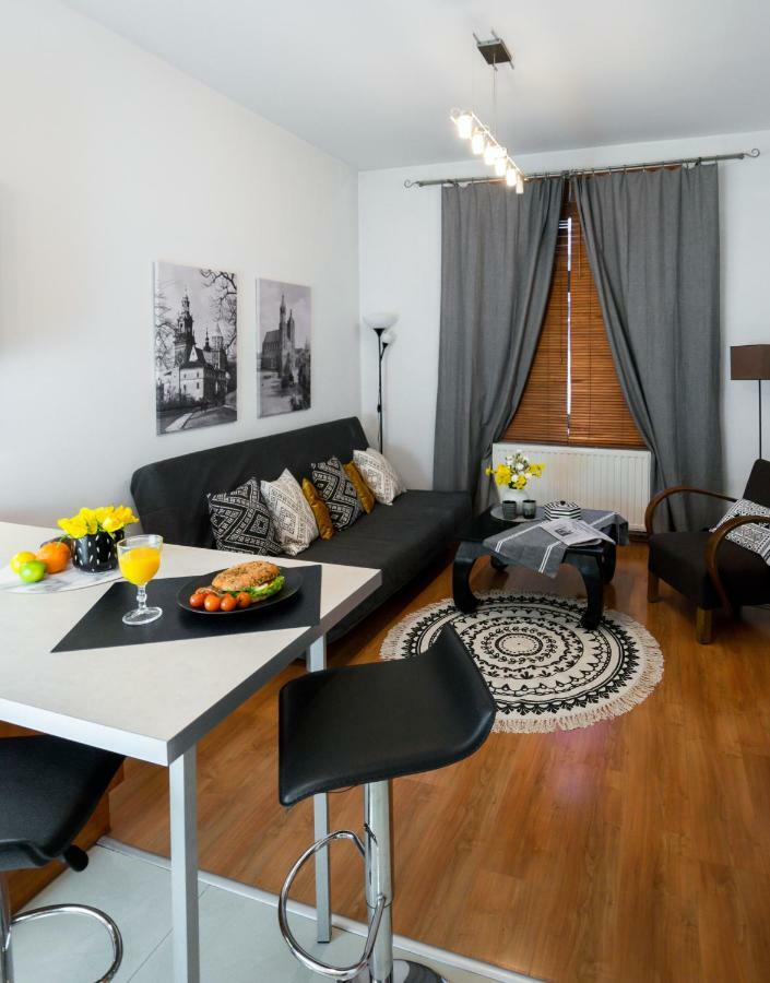Cichy Apartament Obok Wawelu Tarlowska Краків Екстер'єр фото